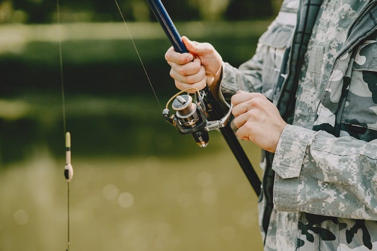 os 10 melhores apps de pesca esportiva