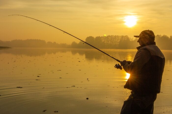 Descubra por que a pesca é mais do que sorte, envolvendo habilidade e conhecimento. Aprenda sobre técnicas e estratégias para sucesso.